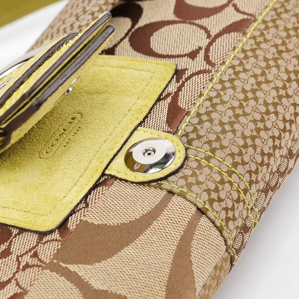3689 Beige Snakeskin Embossed Soho Bag