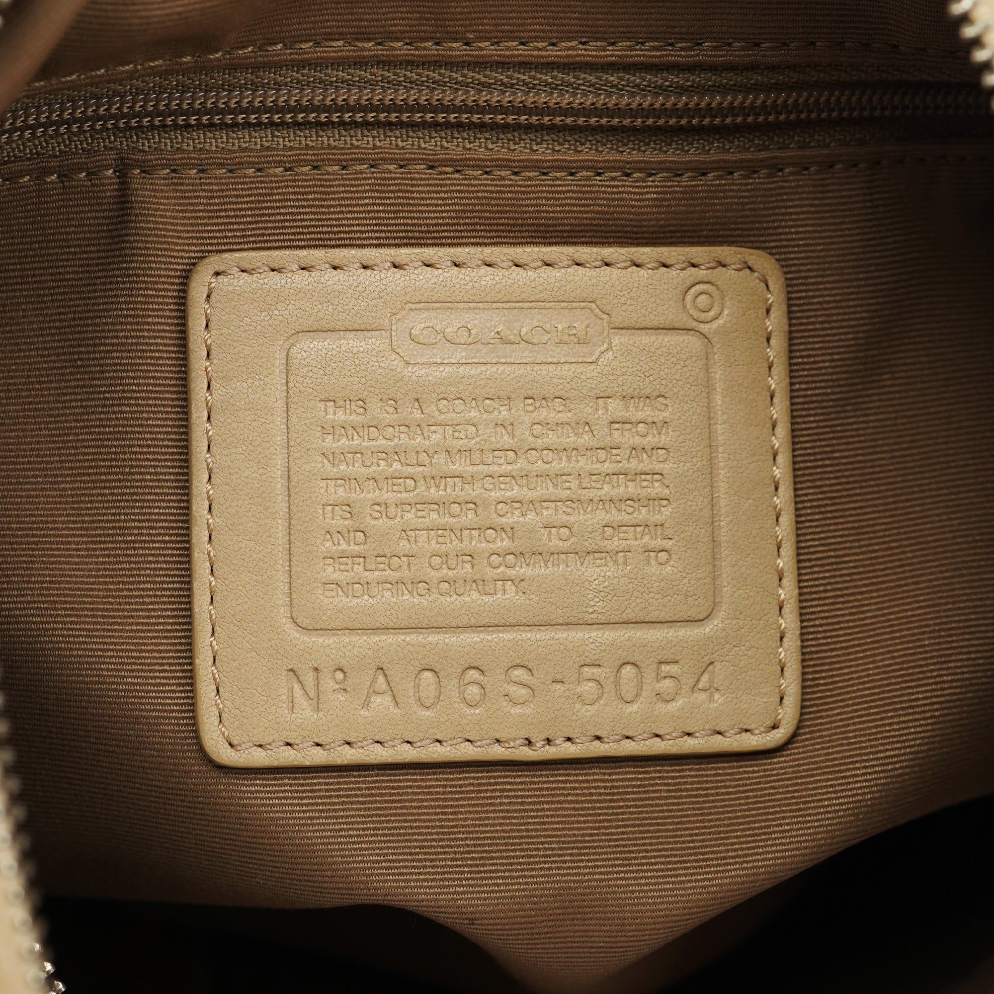 5054 Beige Leather Soho Shoulder Bag