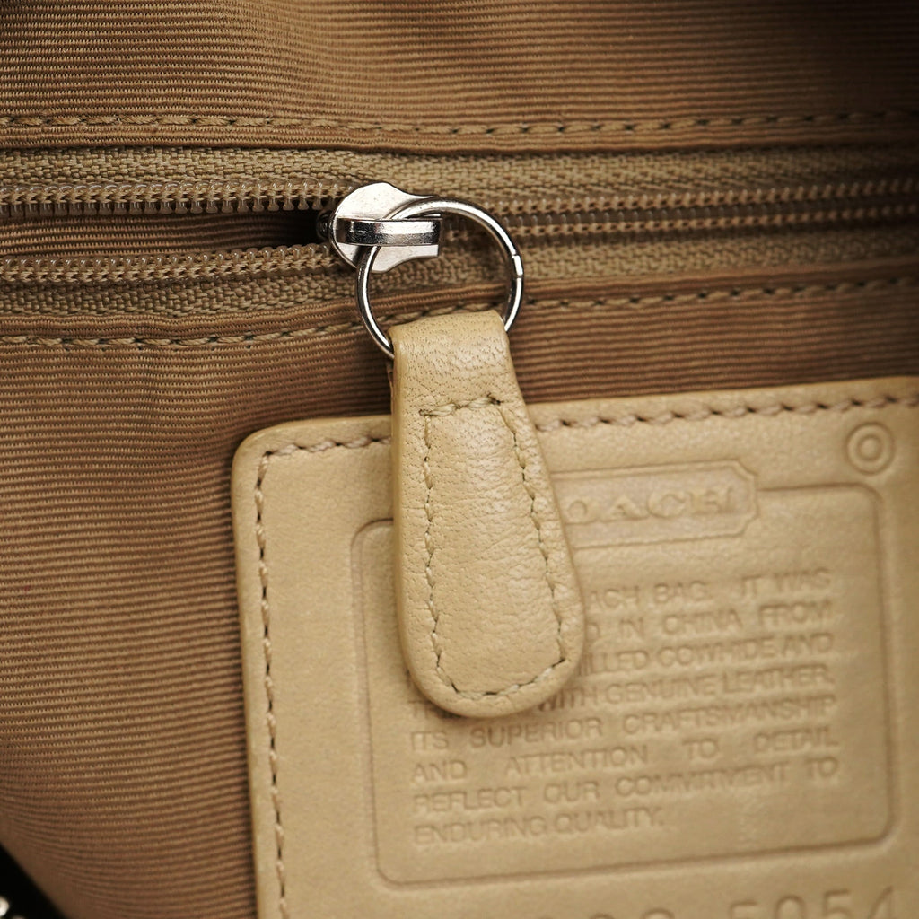 5054 Beige Leather Soho Shoulder Bag