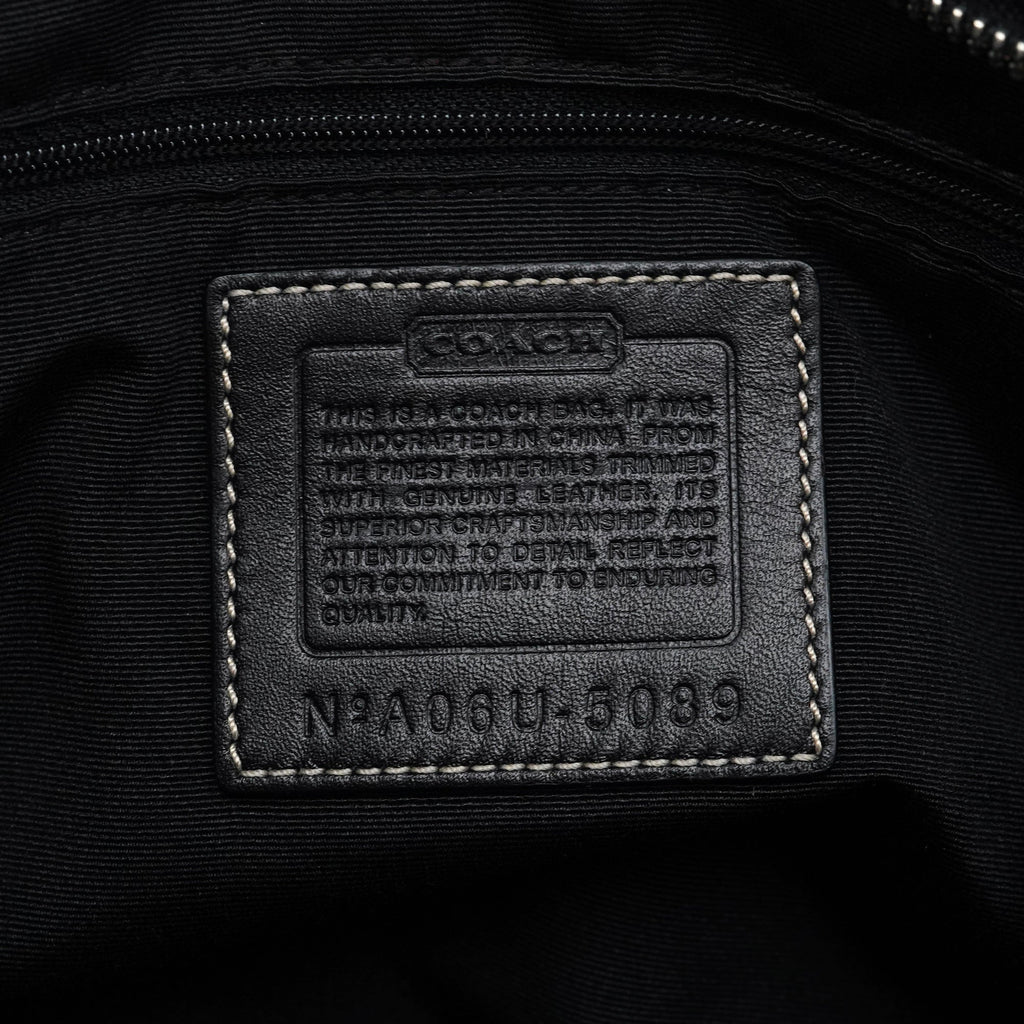 5089 Black Signature Soho Tote Bag