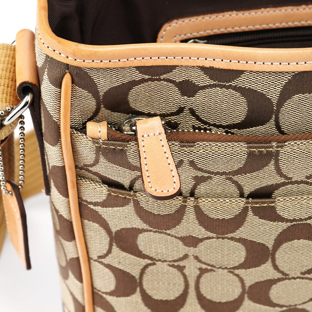 5229 Beige Tan Signature Crossbody Bag
