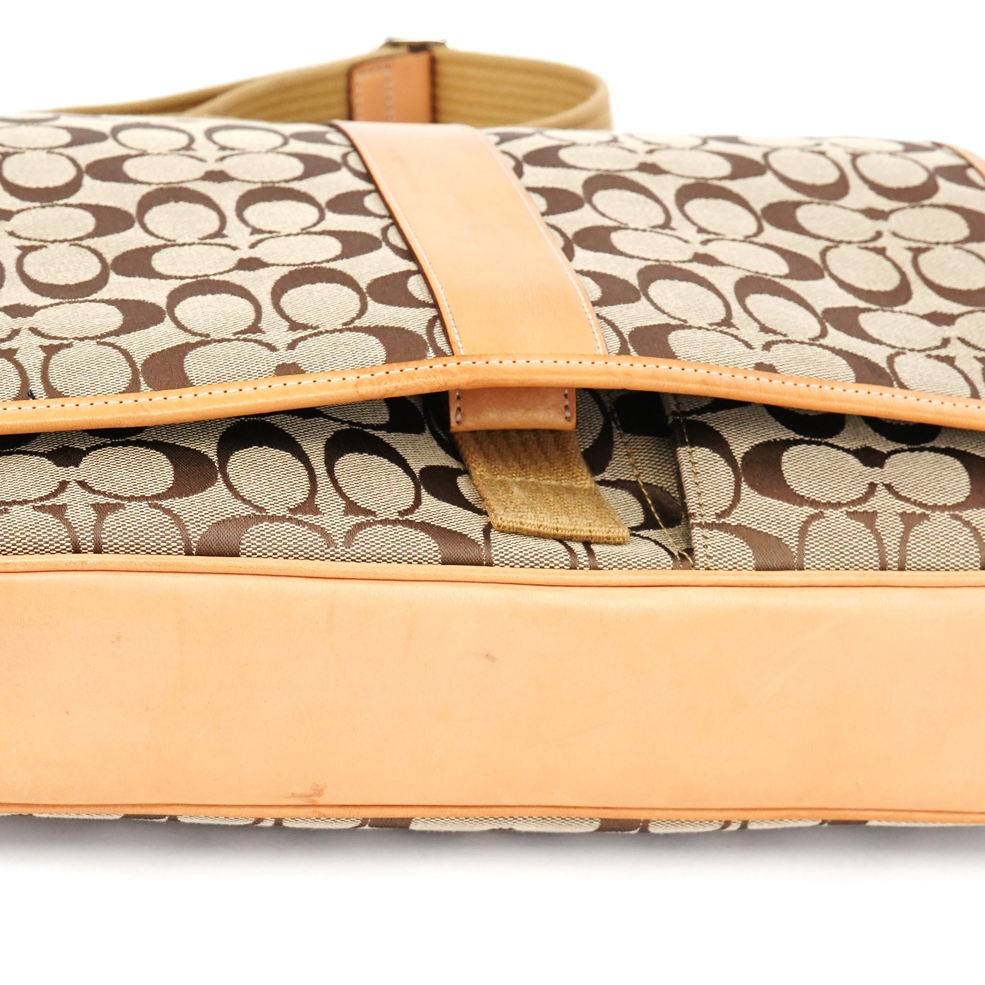 5229 Beige Tan Signature Crossbody Bag