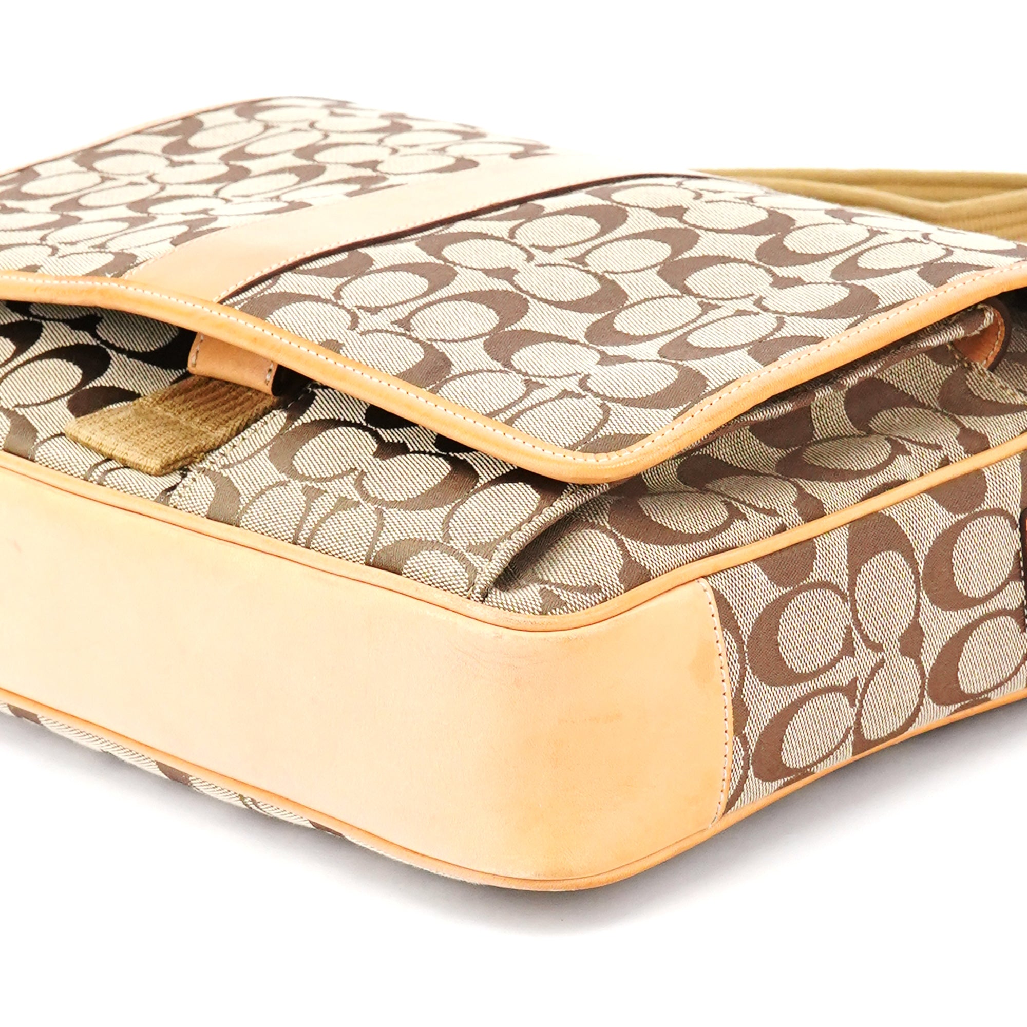 5229 Beige Tan Signature Crossbody Bag