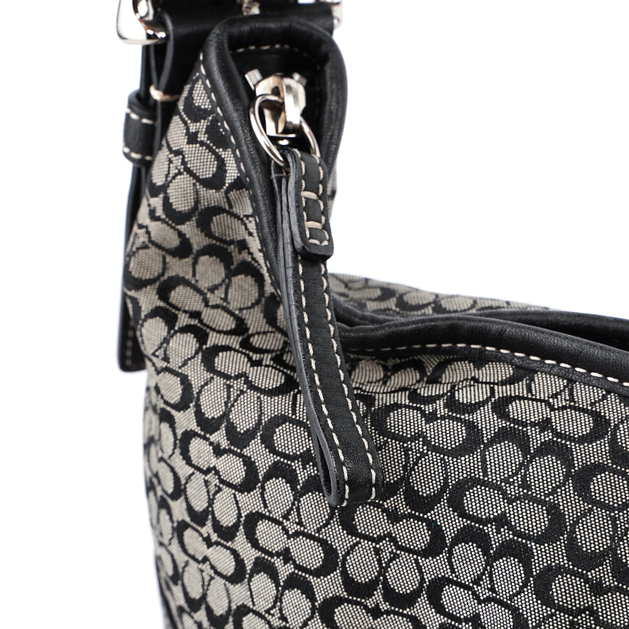 6026 Grey Signature C Hobo Shoulder Bag