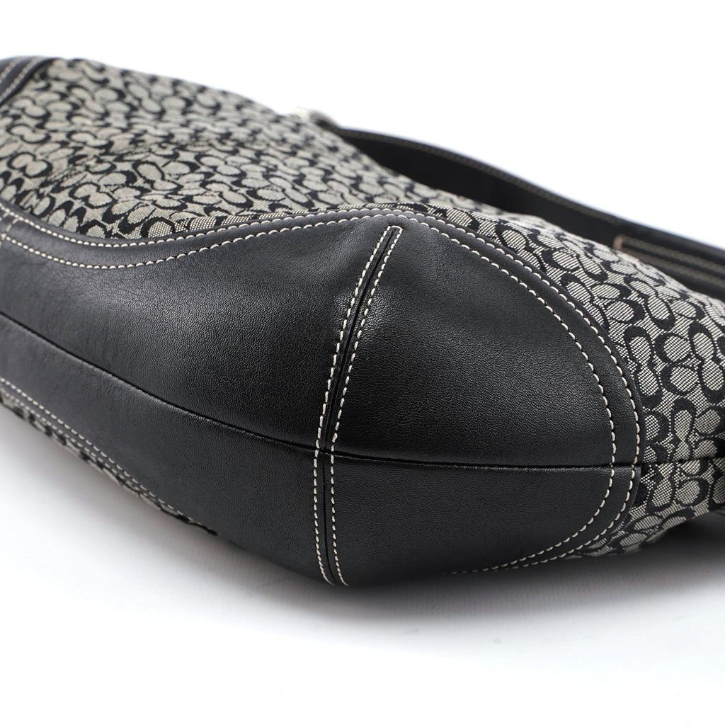 6026 Grey Signature C Hobo Shoulder Bag