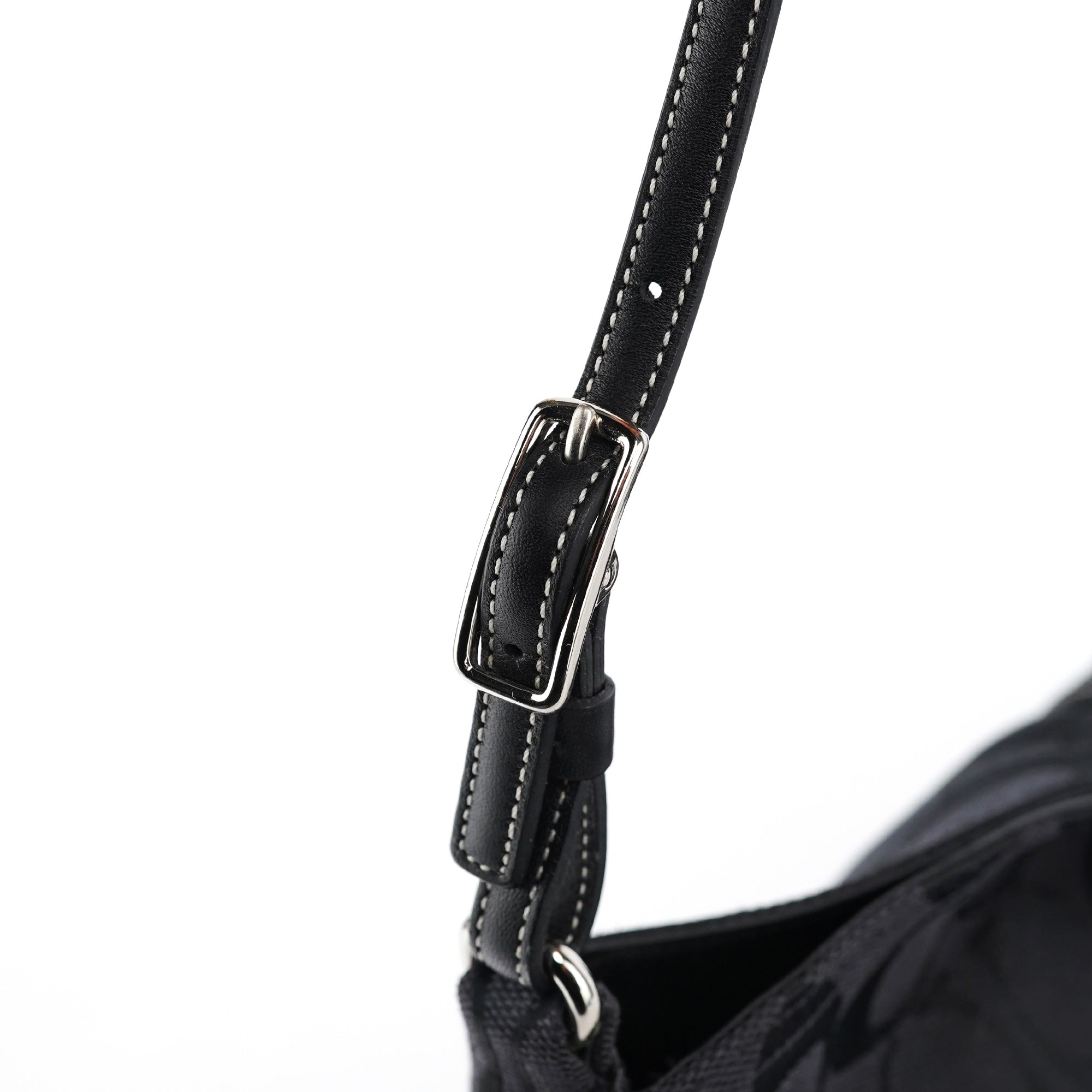 6091 Black Soho Shoulder Bag