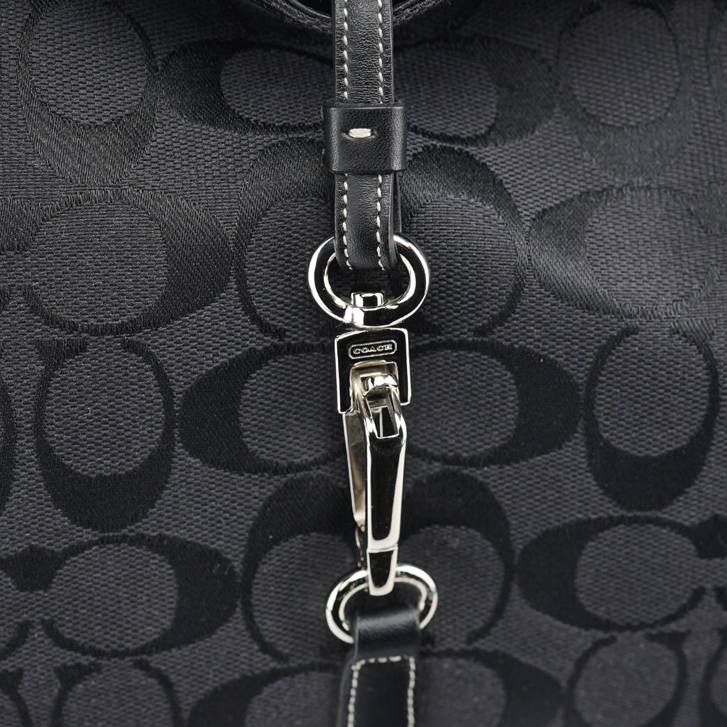 6091 Black Soho Shoulder Bag
