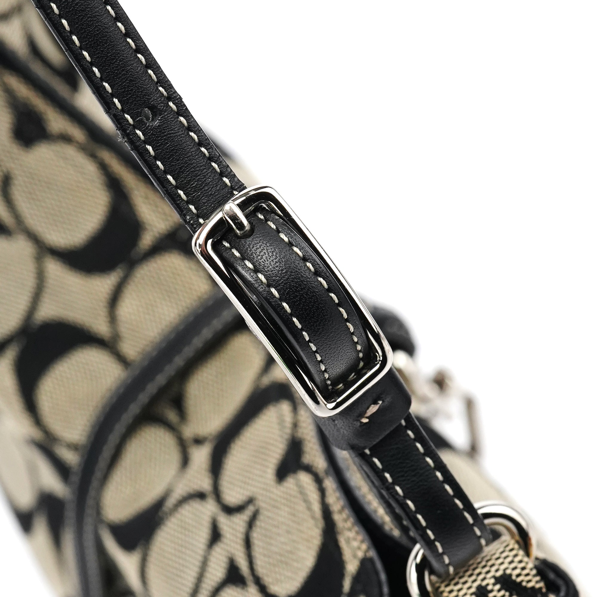 6091 Grey Canvas Soho Shoulder Bag