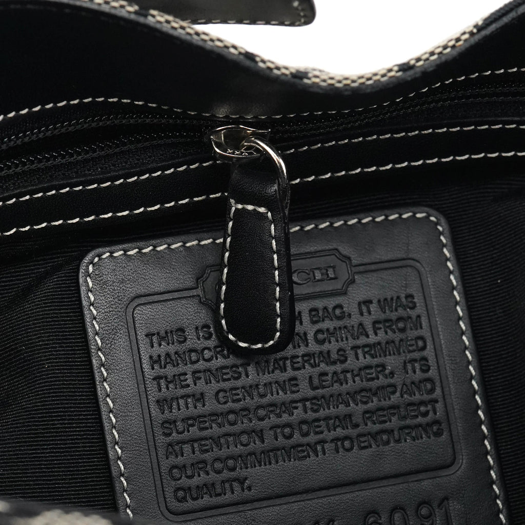 6091 Grey Signature C Shoulder Bag