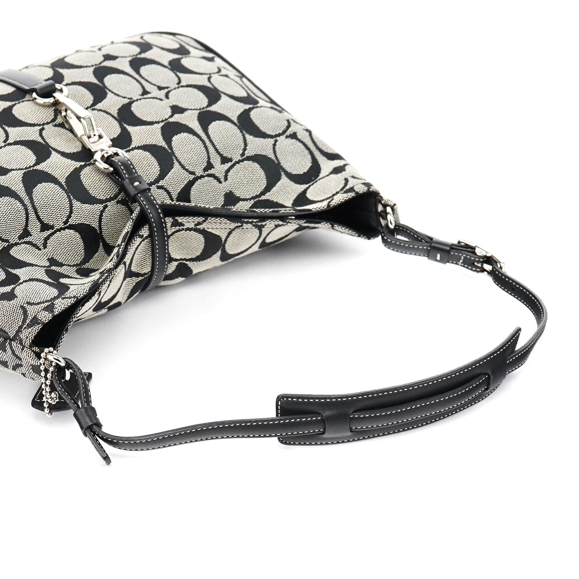 6091 Grey Signature C Shoulder Bag