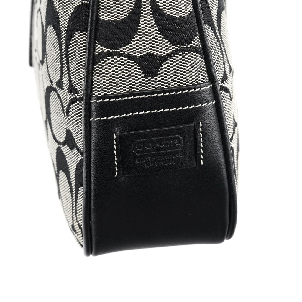 6091 Grey Signature C Shoulder Bag