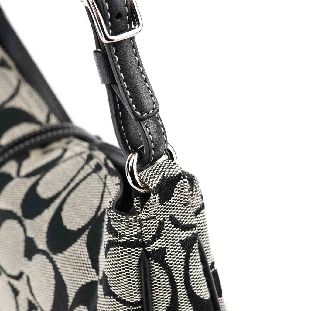 6091 Grey Signature C Shoulder Bag