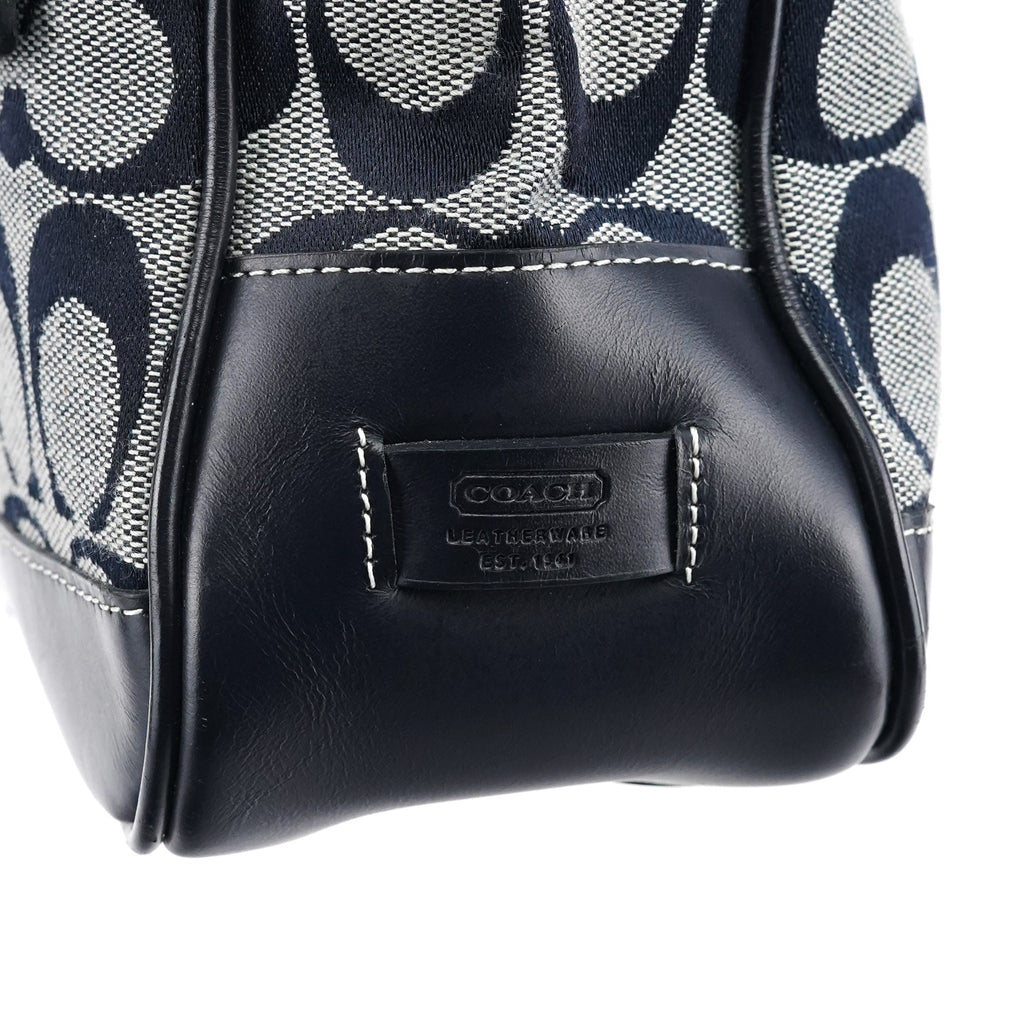 6092 Grey Navy Signature Tote Bag