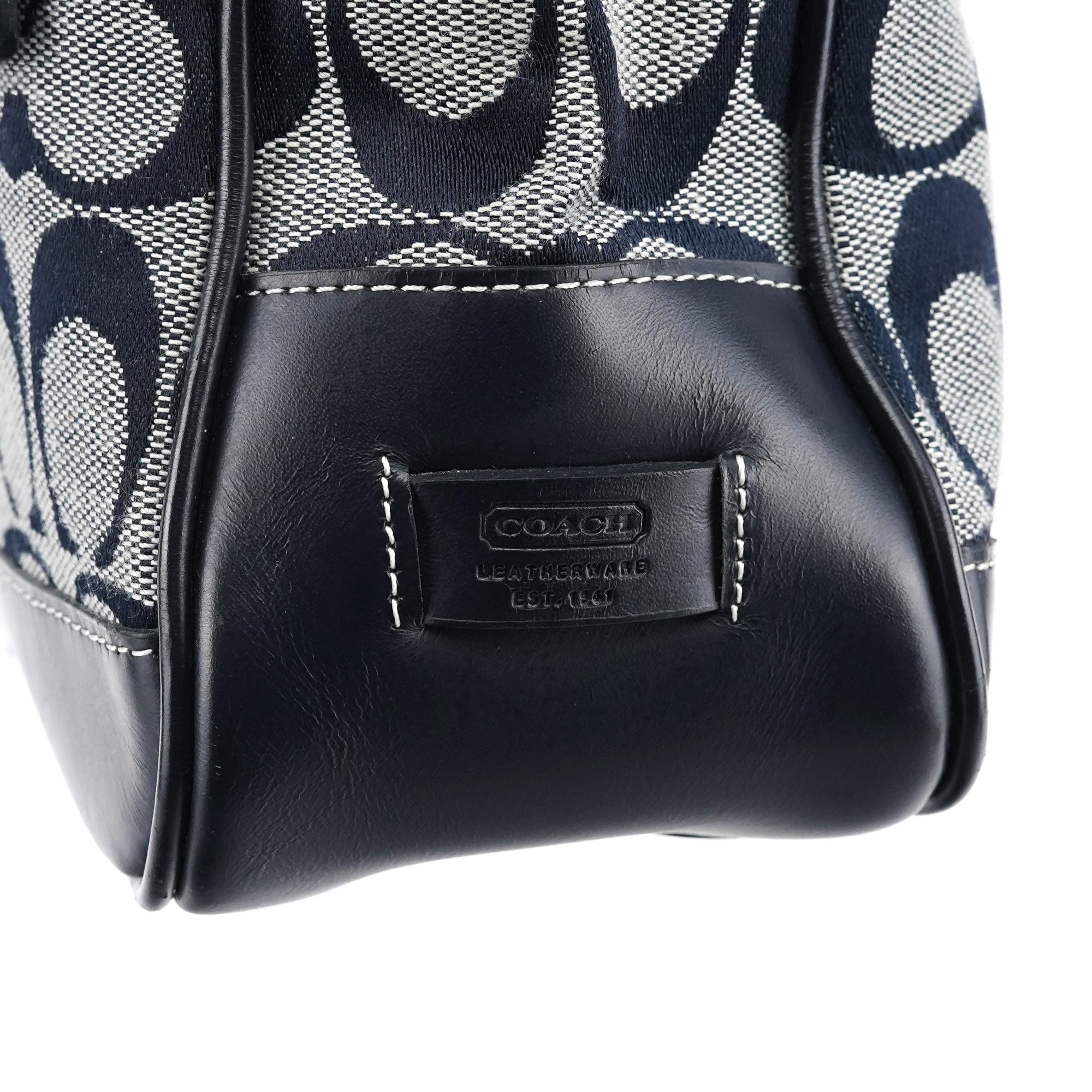 6092 Grey Navy Signature Tote Bag