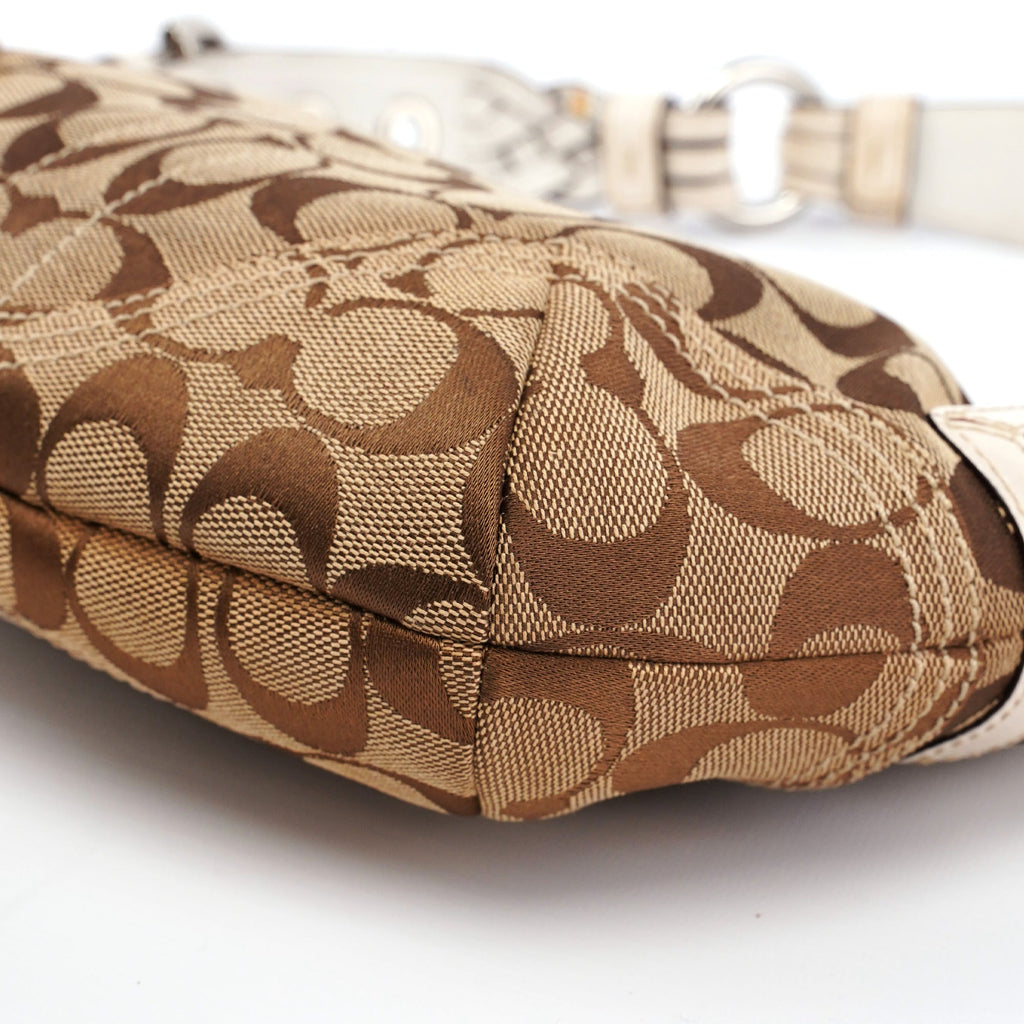 6267 Beige White Signature C Hobo Shoulder Bag