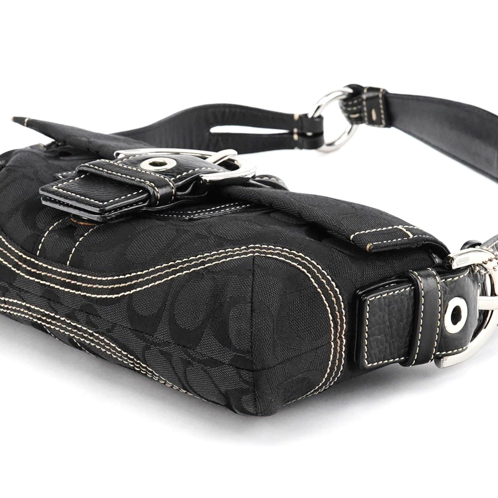 6280 Black Signature Soho Shoulder Bag