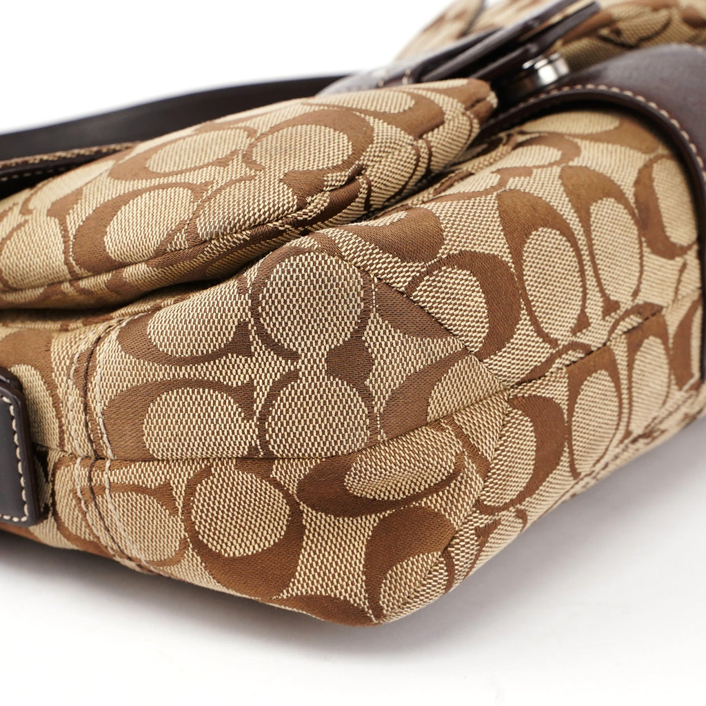 6314 Beige Signature C Soho Shoulder Bag