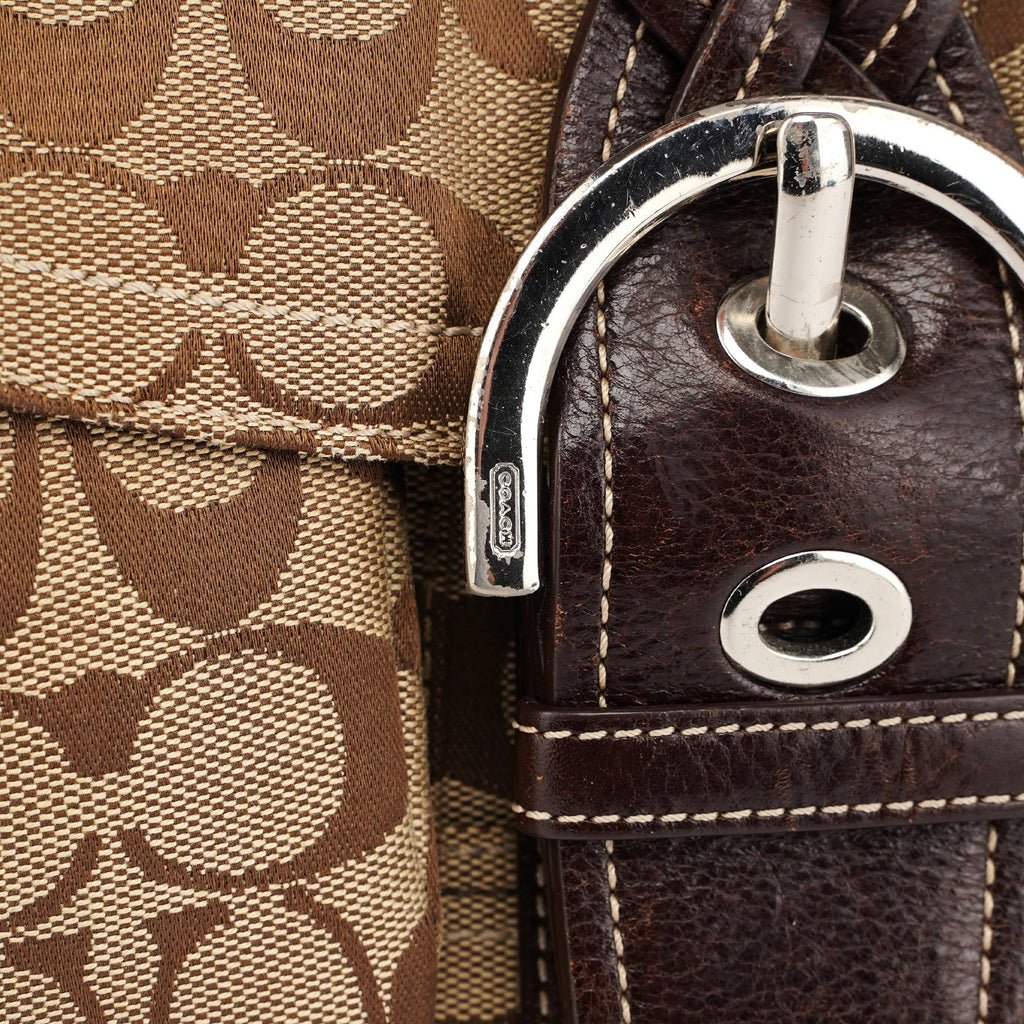 6314 Beige Signature C Soho Shoulder Bag