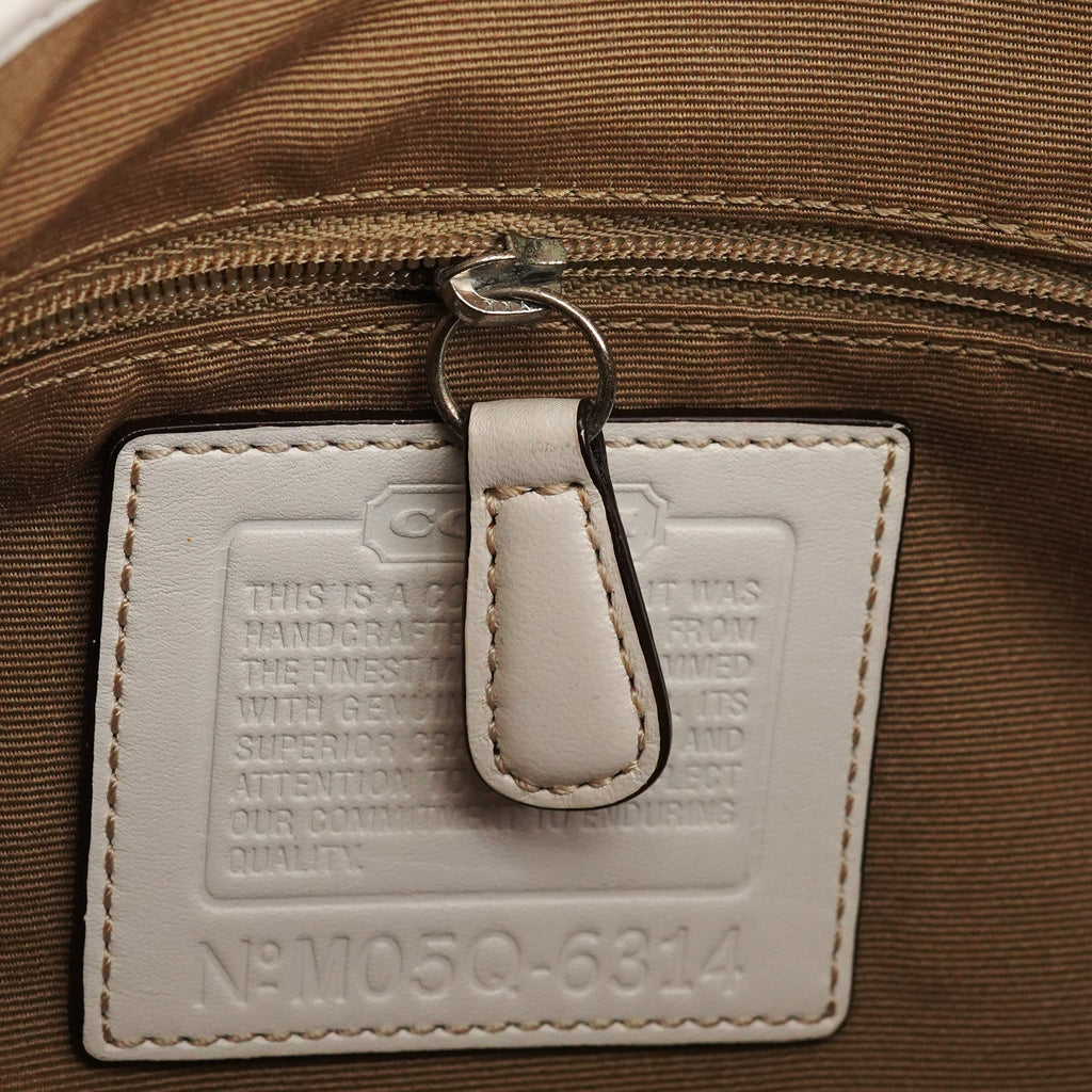 6314 Beige White Signature Soho Shoulder Bag