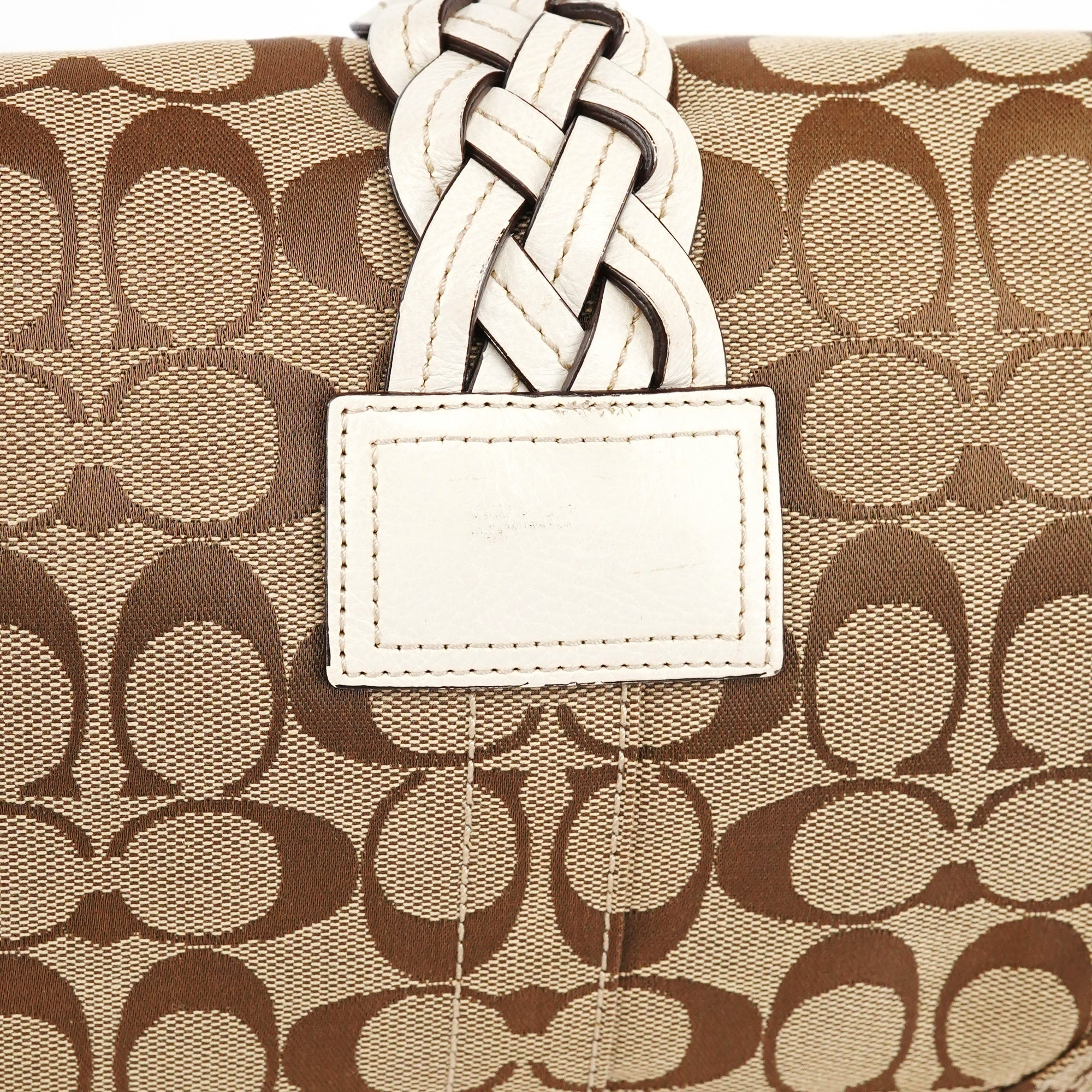 6314 Beige White Signature Soho Shoulder Bag