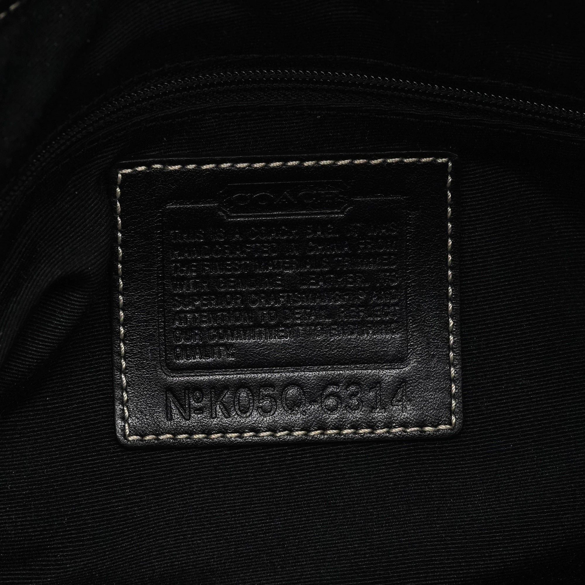 6314 Black Signature Soho Shoulder Bag