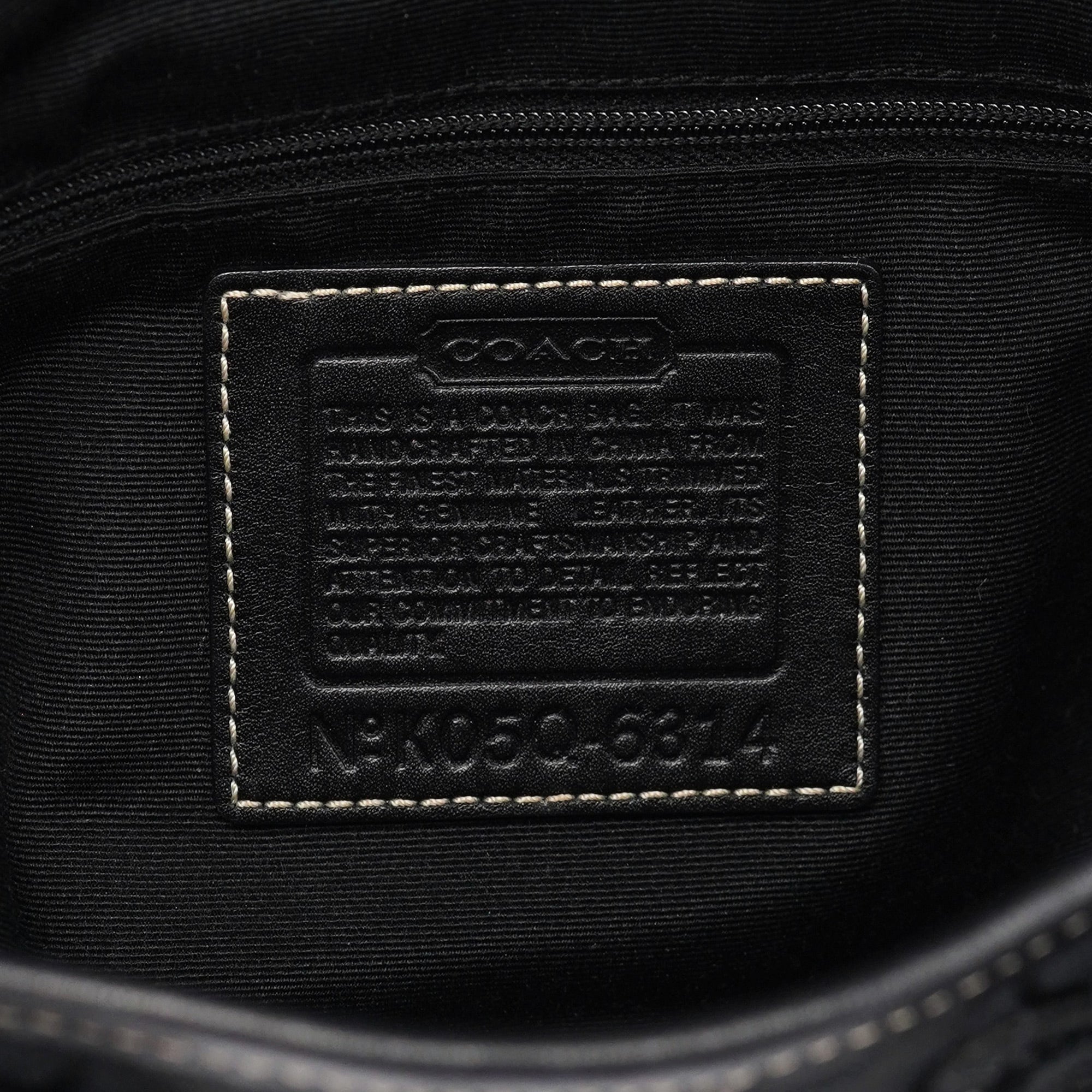 6314 Black Soho Shoulder Bag