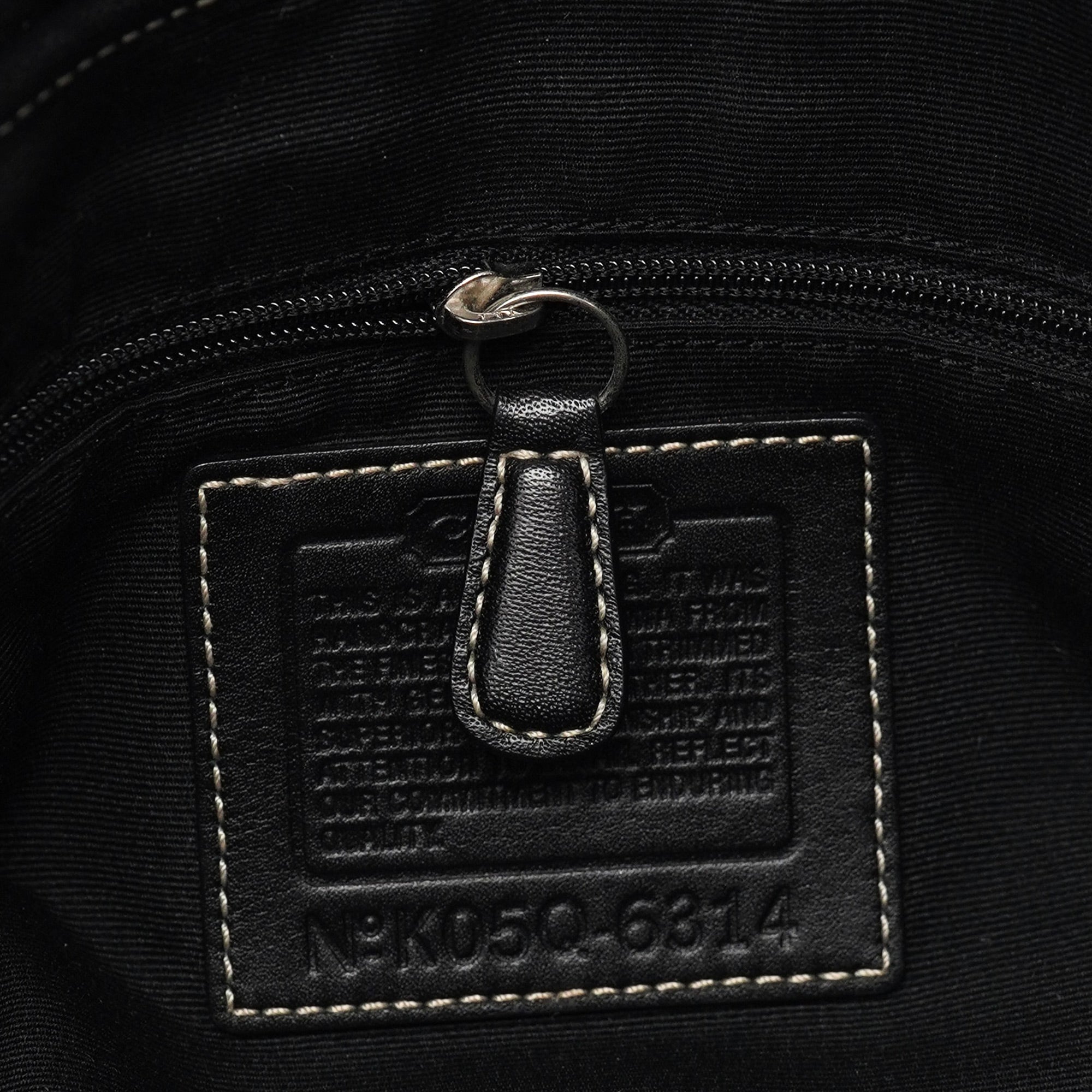 6314 Black Soho Shoulder Bag