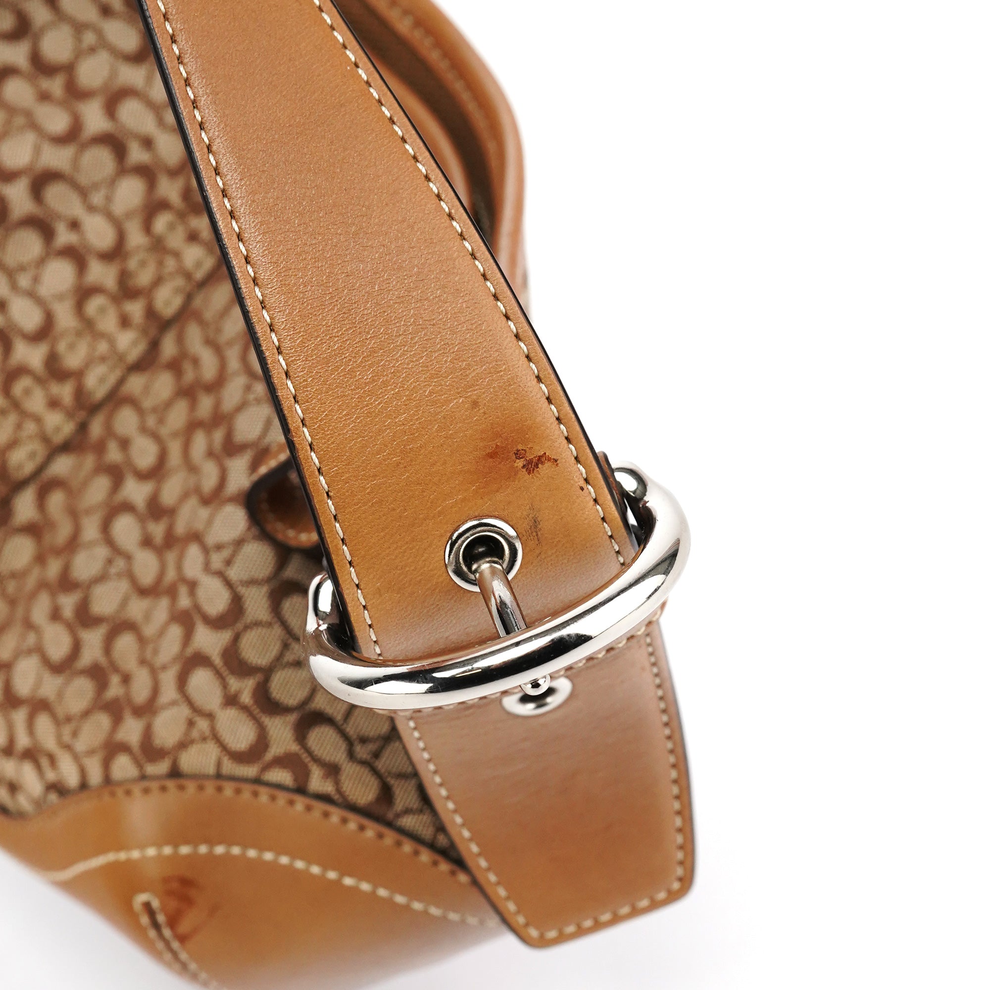 6351 Beige Light Brown Leather Soho Shoulder Bag