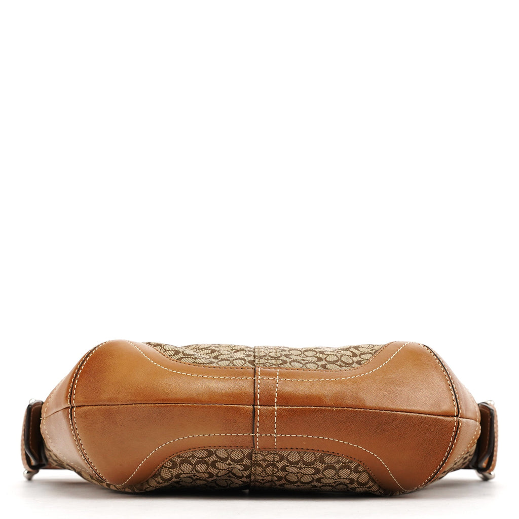 6351 Beige Light Brown Leather Soho Shoulder Bag