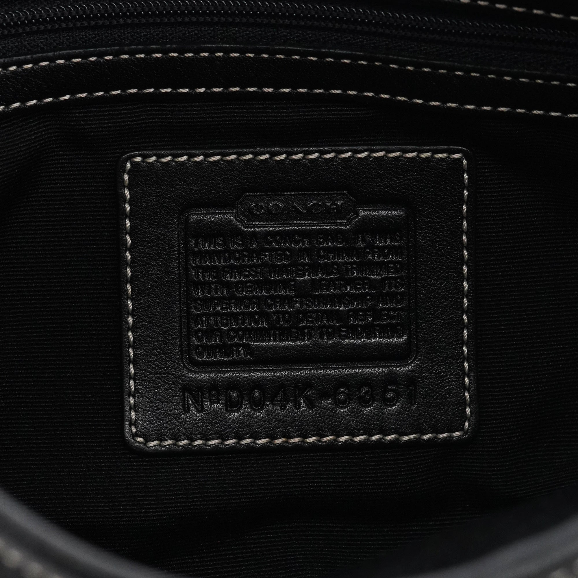 6351 Grey Black Signature Soho Shoulder Bag
