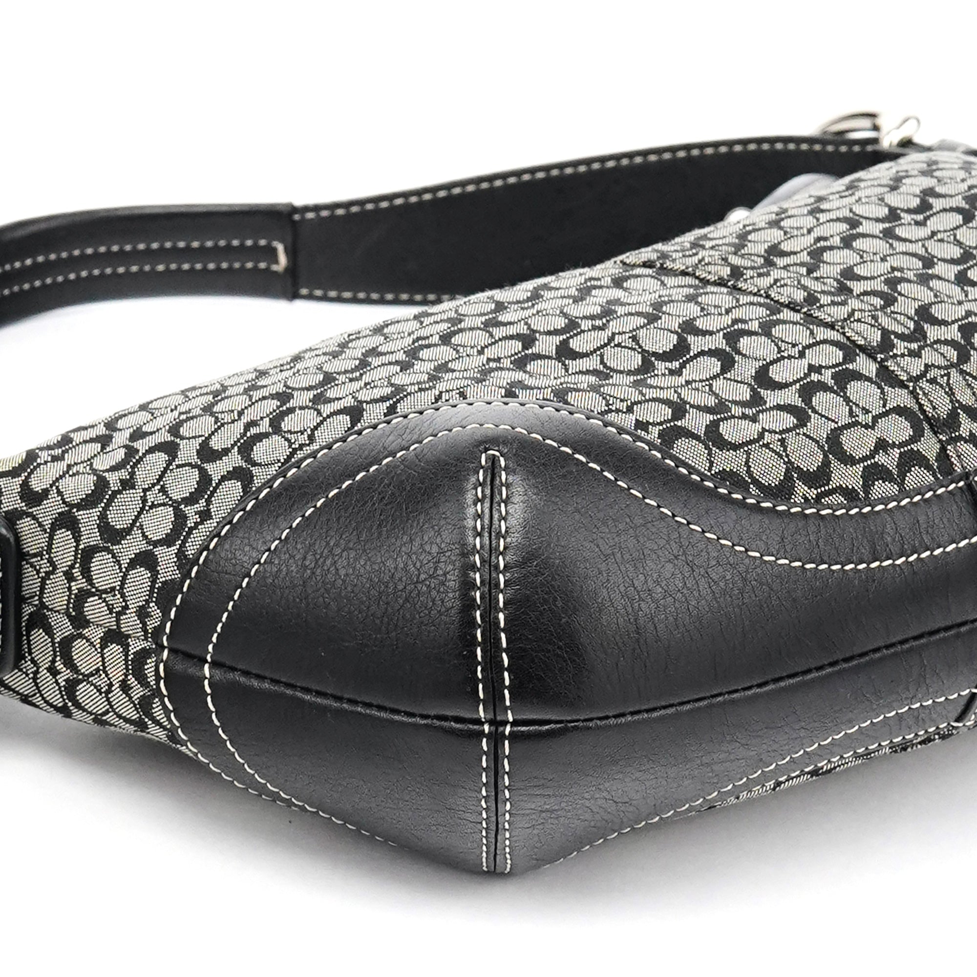 6351 Grey Black Signature Soho Shoulder Bag