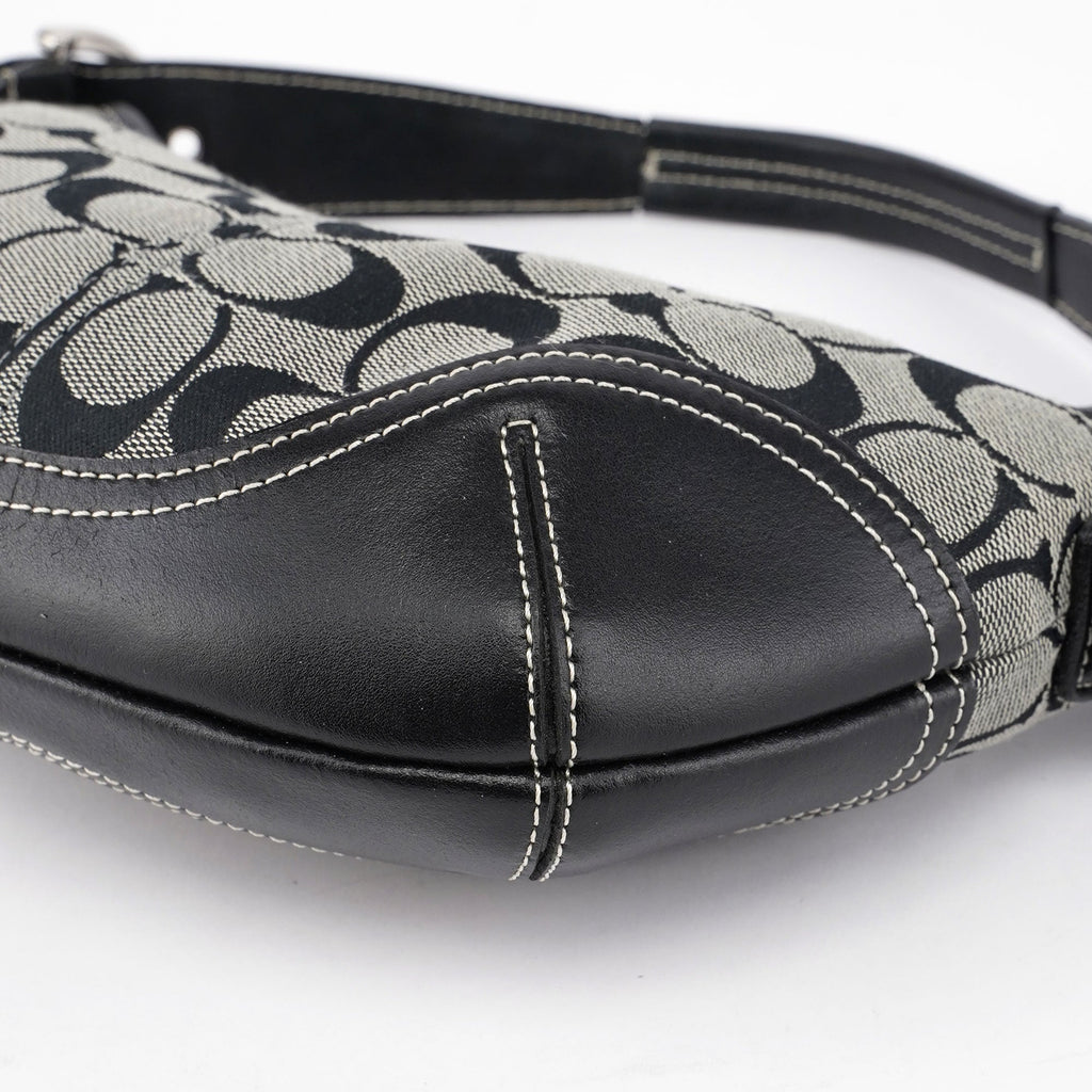 6351 Grey Signature C Rounded Shoulder Bag