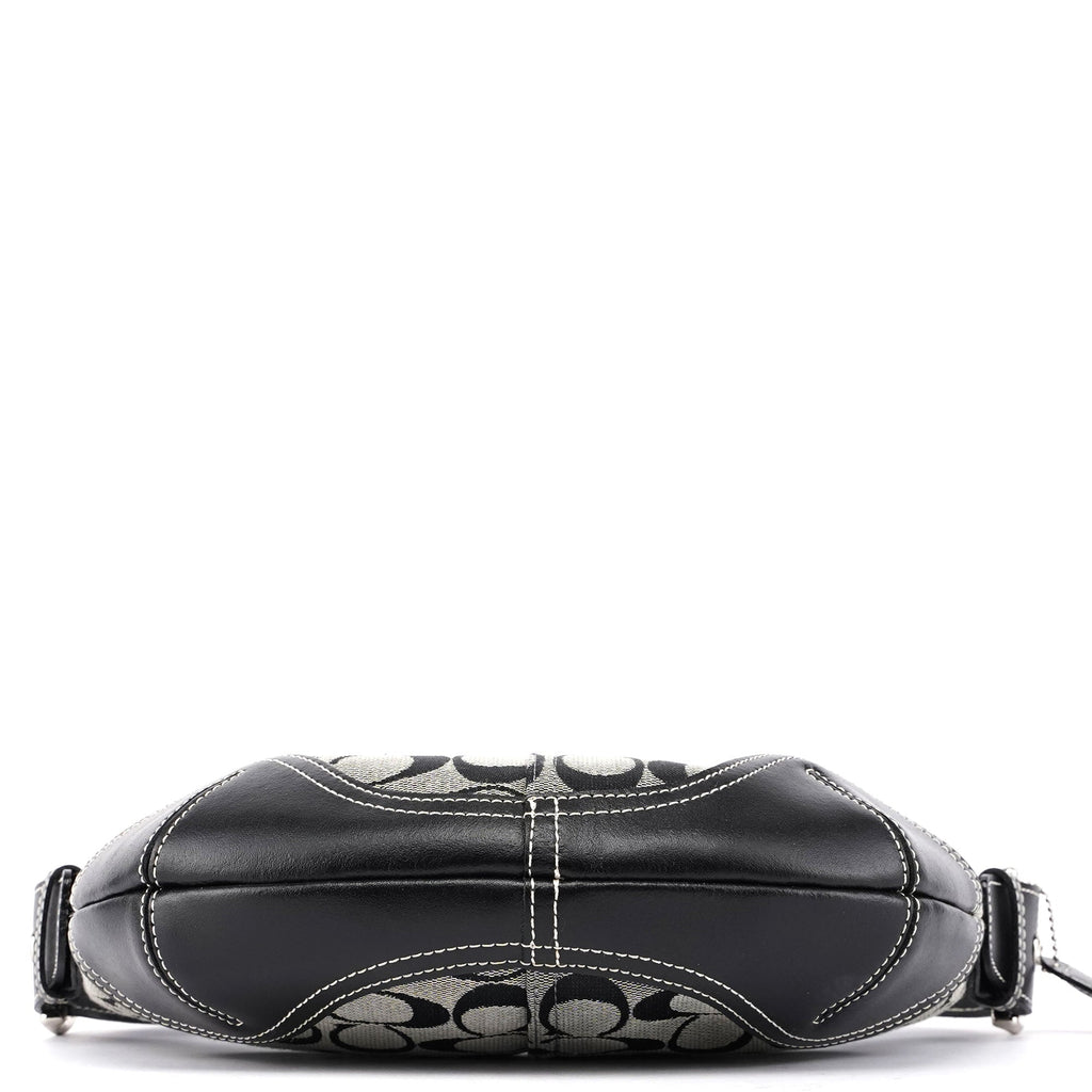 6351 Grey Signature C Rounded Shoulder Bag