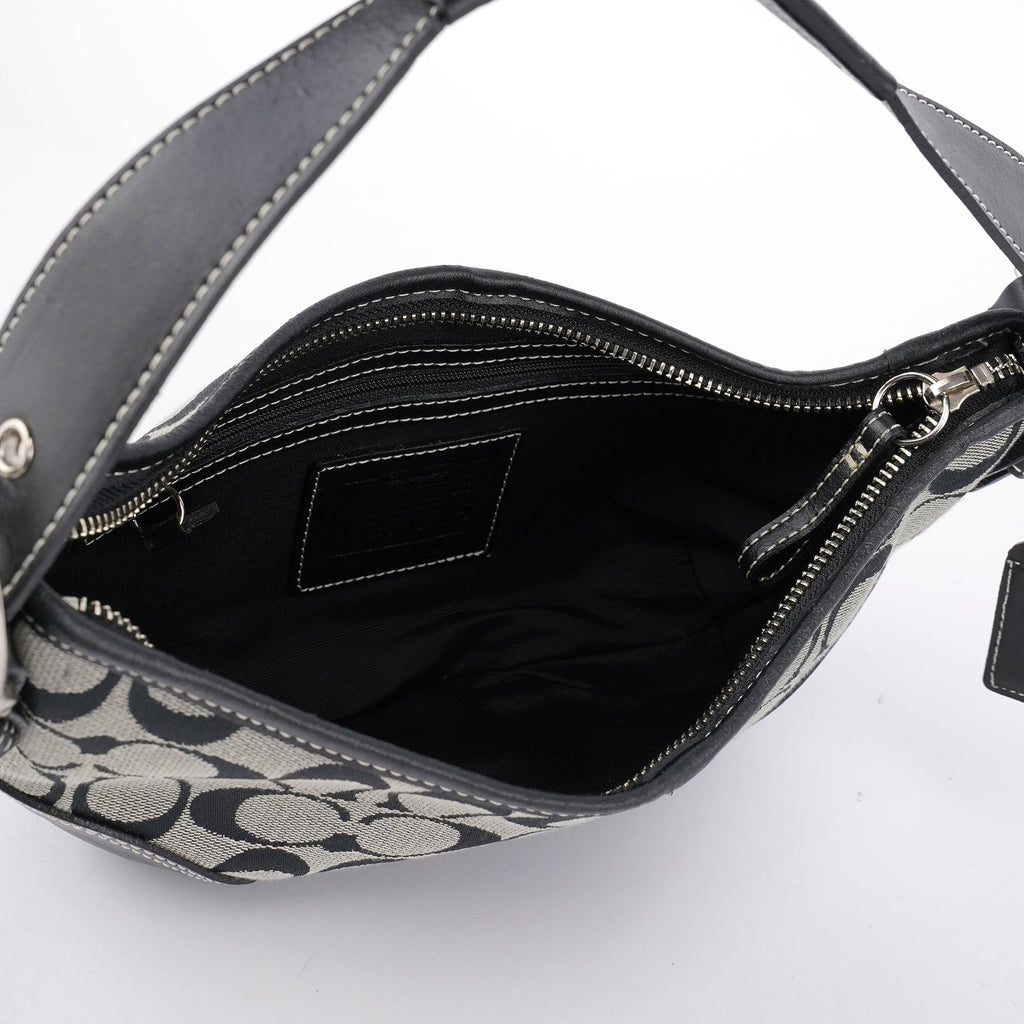 6351 Grey Signature C Rounded Shoulder Bag