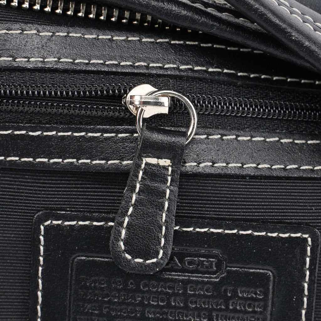 6351 Grey Signature C Rounded Shoulder Bag