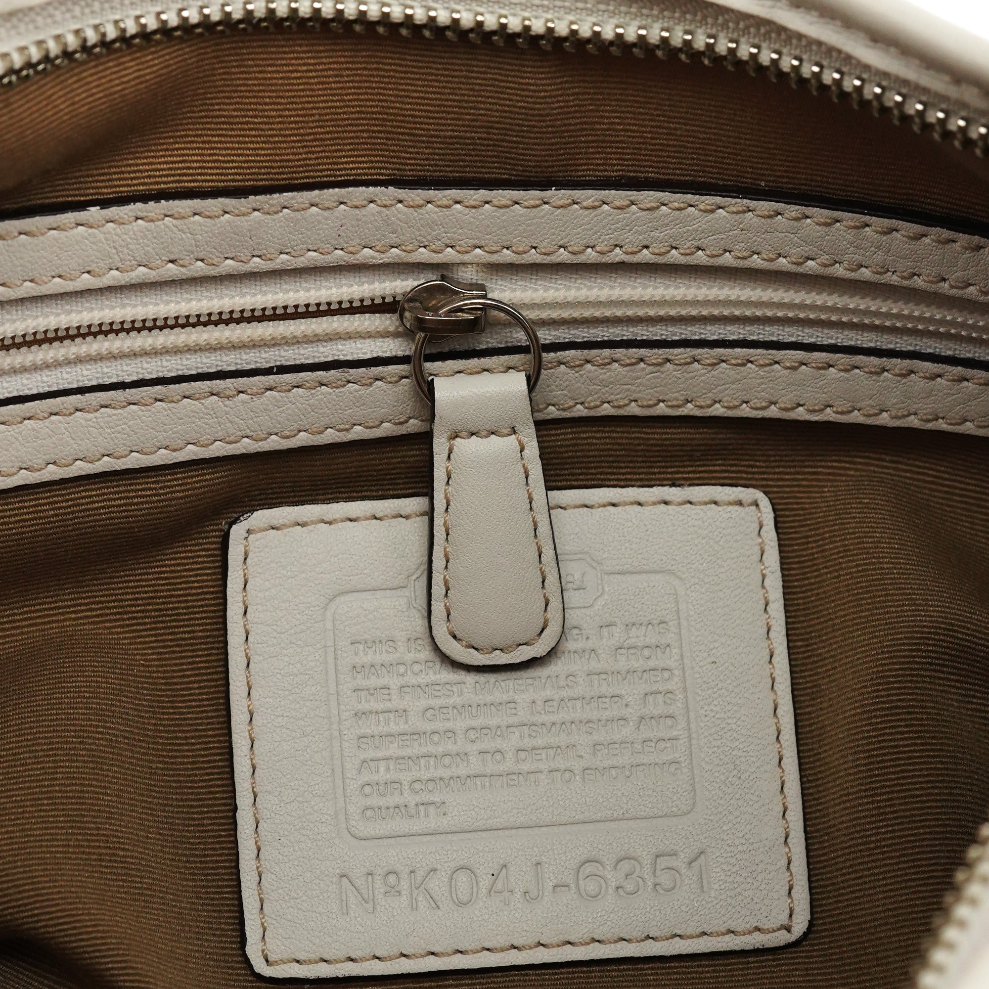 6351 Ivory Signature Soho Shoulder Bag