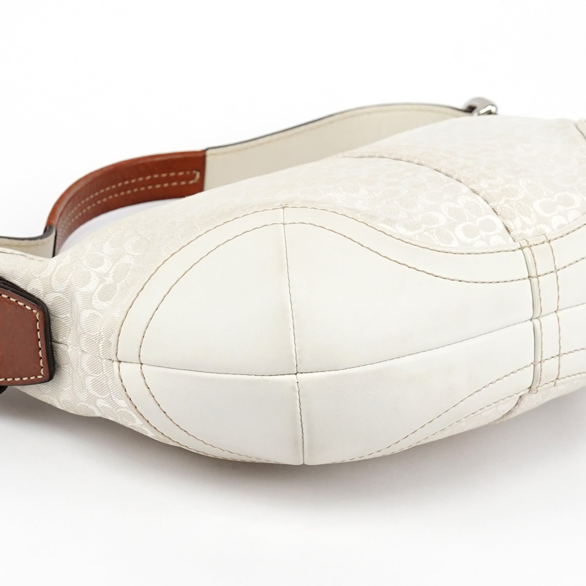 6351 Ivory Signature Soho Shoulder Bag