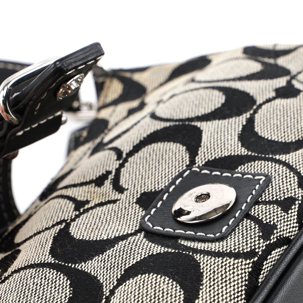 6362 Beige Signature C Soho Shoulder Bag