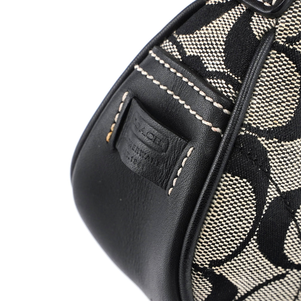 6362 Grey Signature C Soho Shoulder Bag