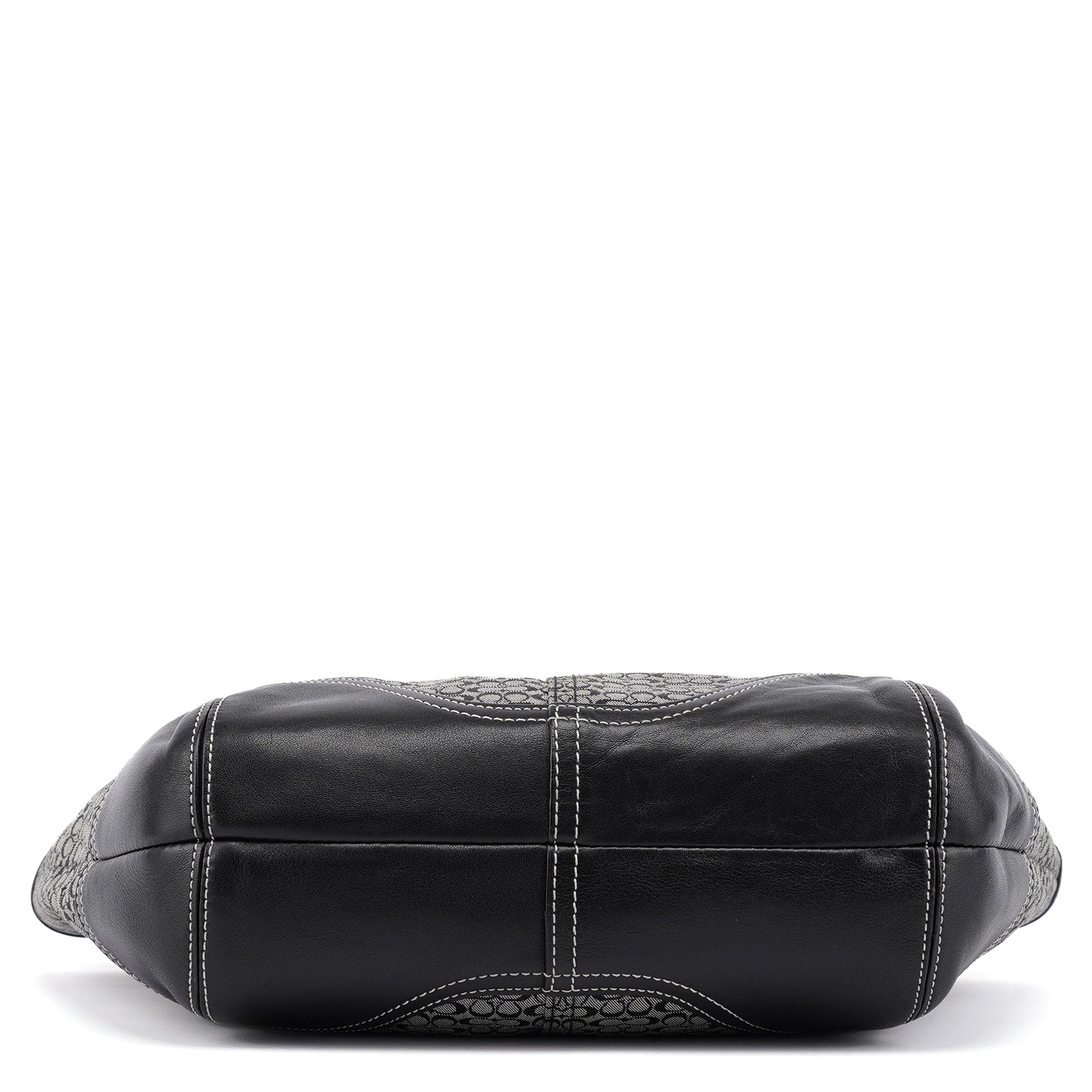 6383 Grey Signature C Soho Tote Bag