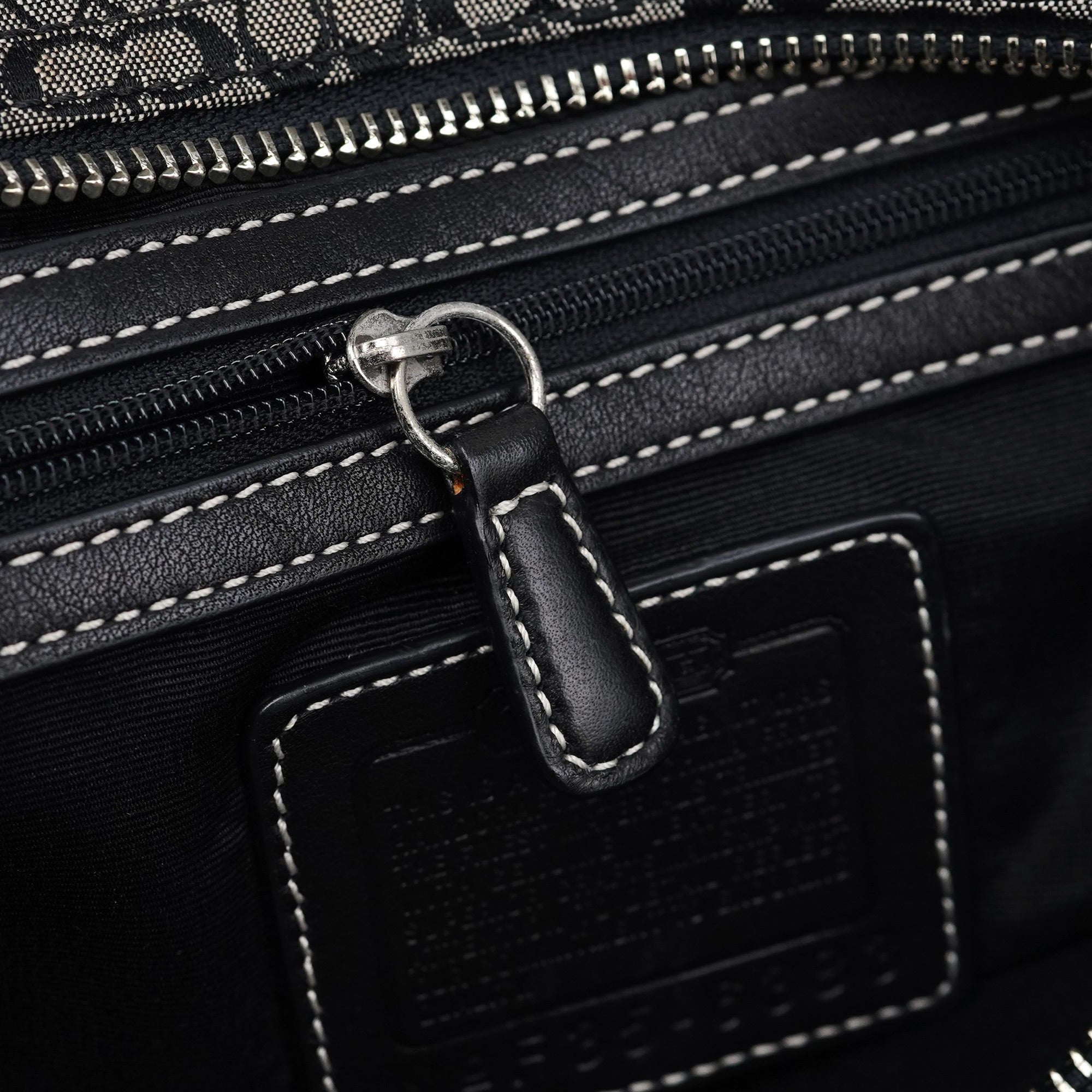 6383 Grey Signature C Soho Tote Bag