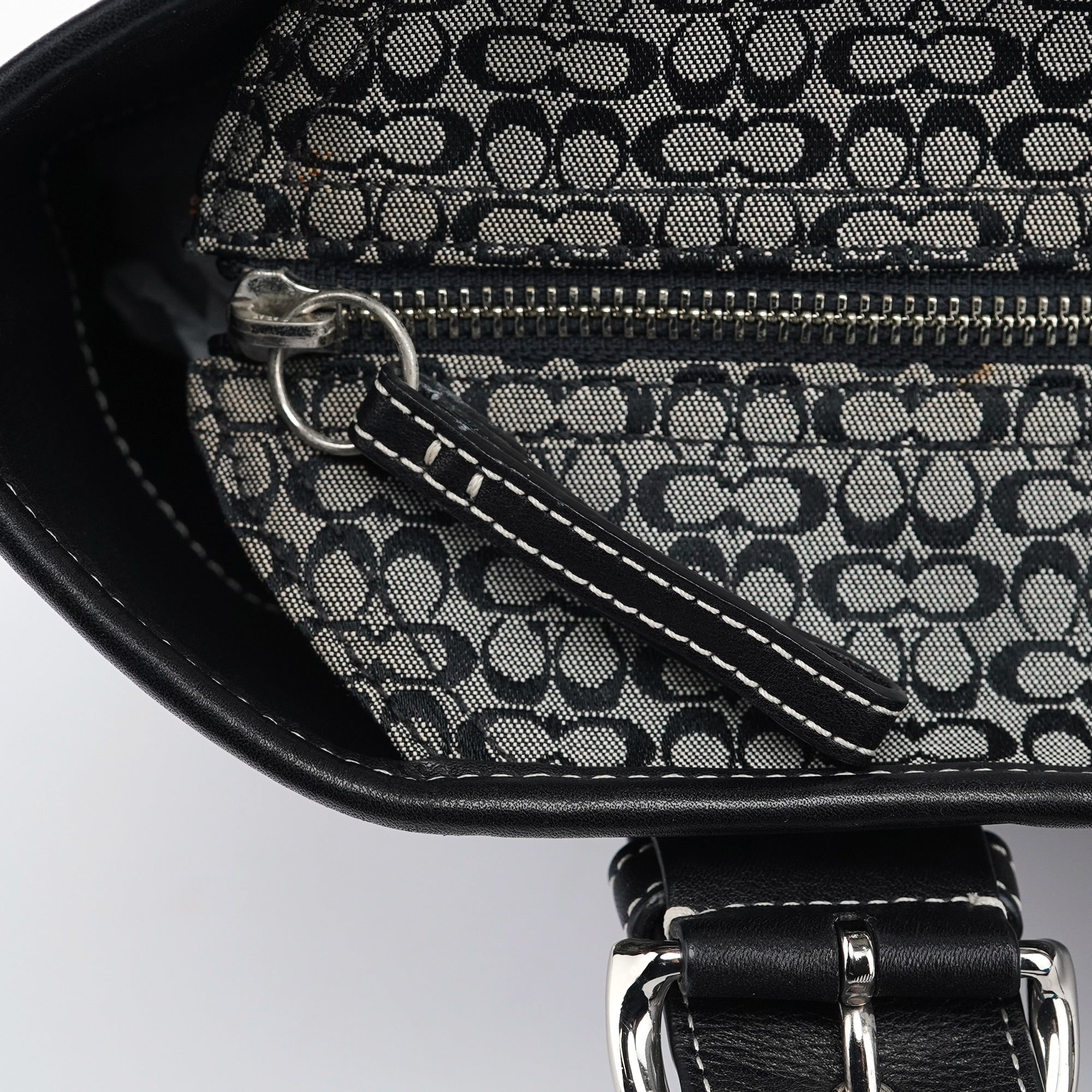 6383 Grey Signature C Soho Tote Bag