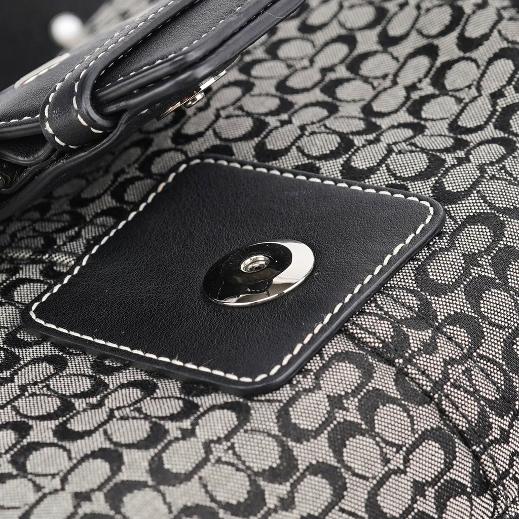 6818 Grey Soho Shoulder Bag
