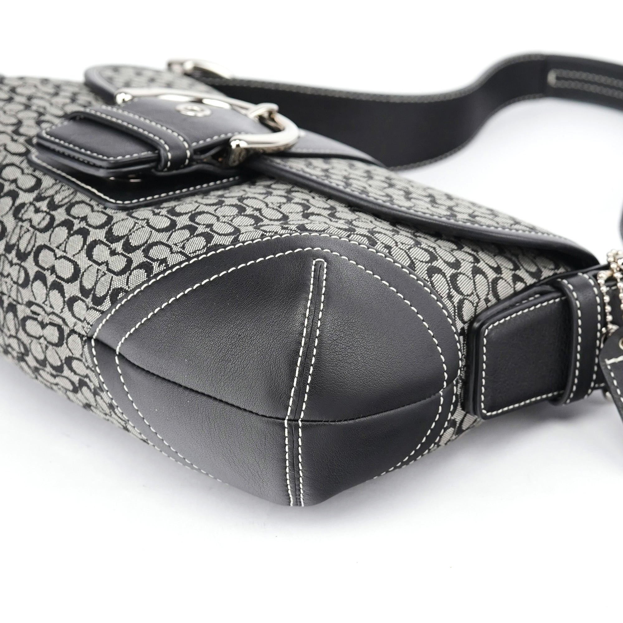 6818 Grey Soho Shoulder Bag