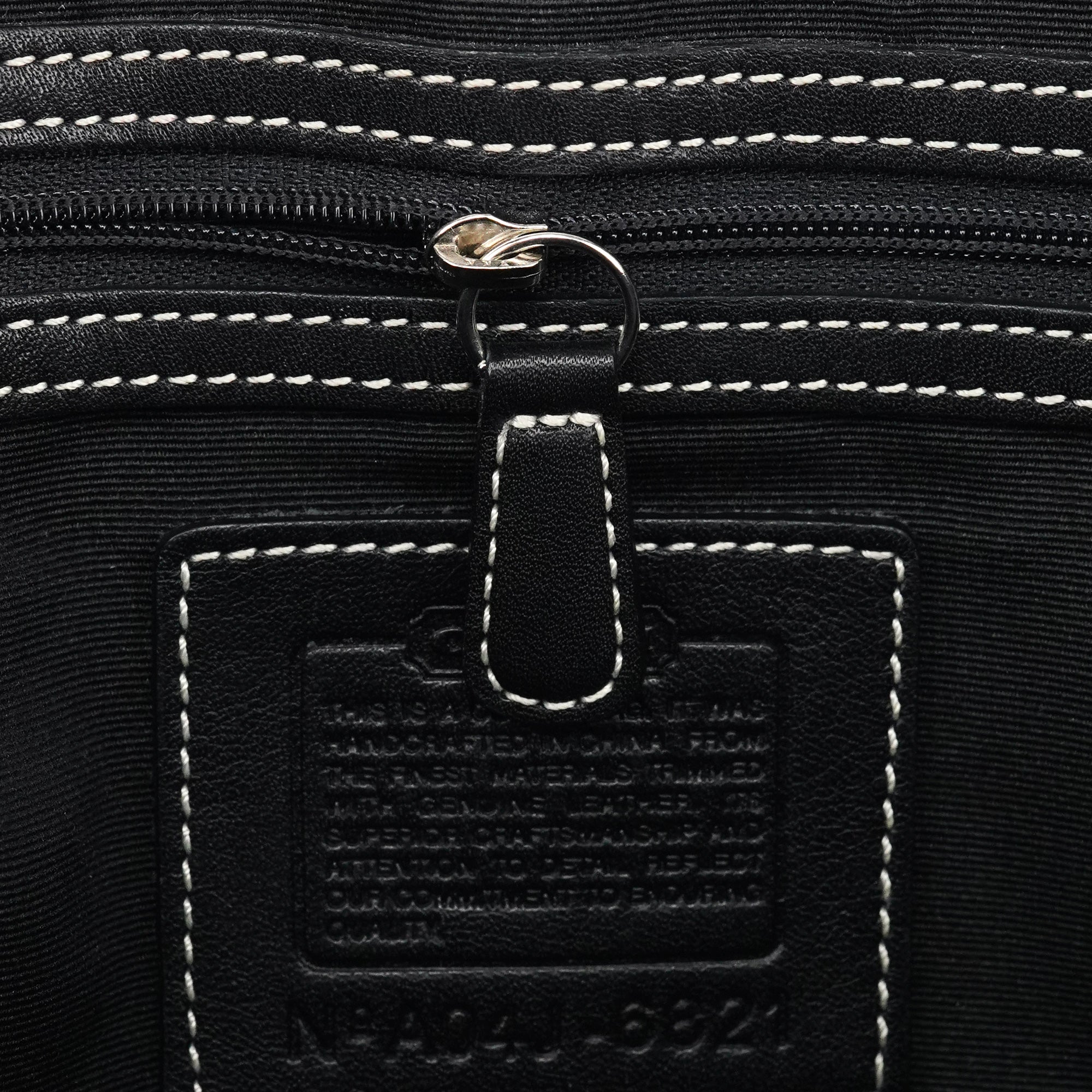6821 Beige Black Signature Soho Tote Bag