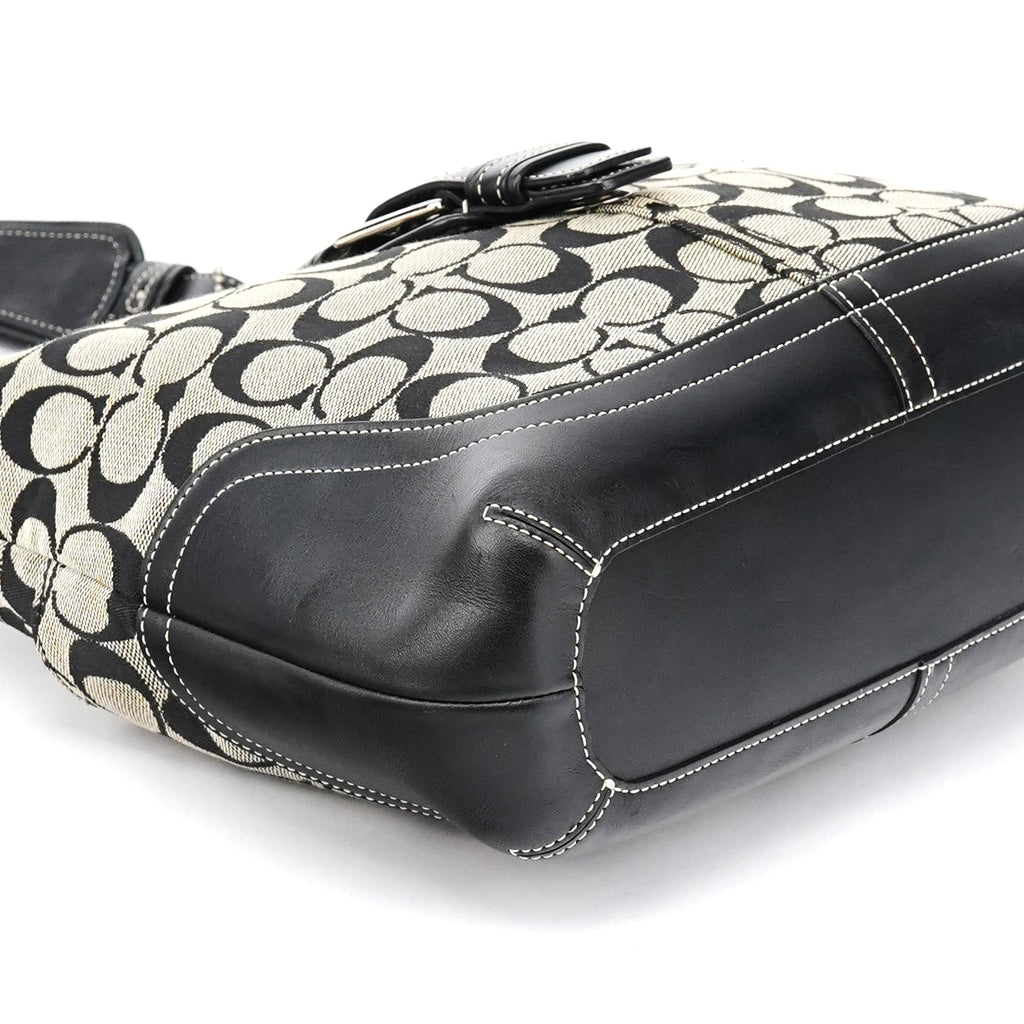 6824 Grey Signature Soho Shoulder Bag