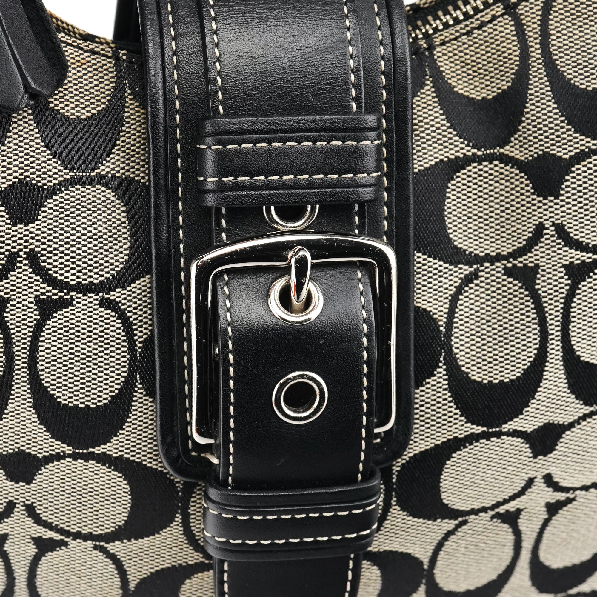 6824 Grey Signature Soho Shoulder Bag