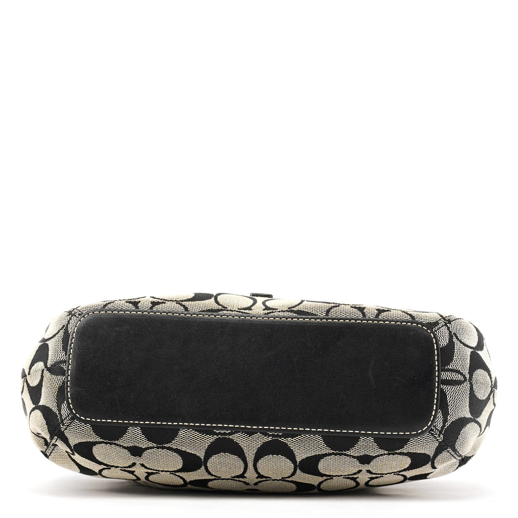 6845 Grey Black Signature Soft Clip Shoulder Bag