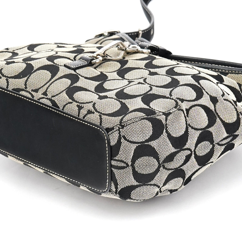 6845 Grey Black Signature Soft Clip Shoulder Bag