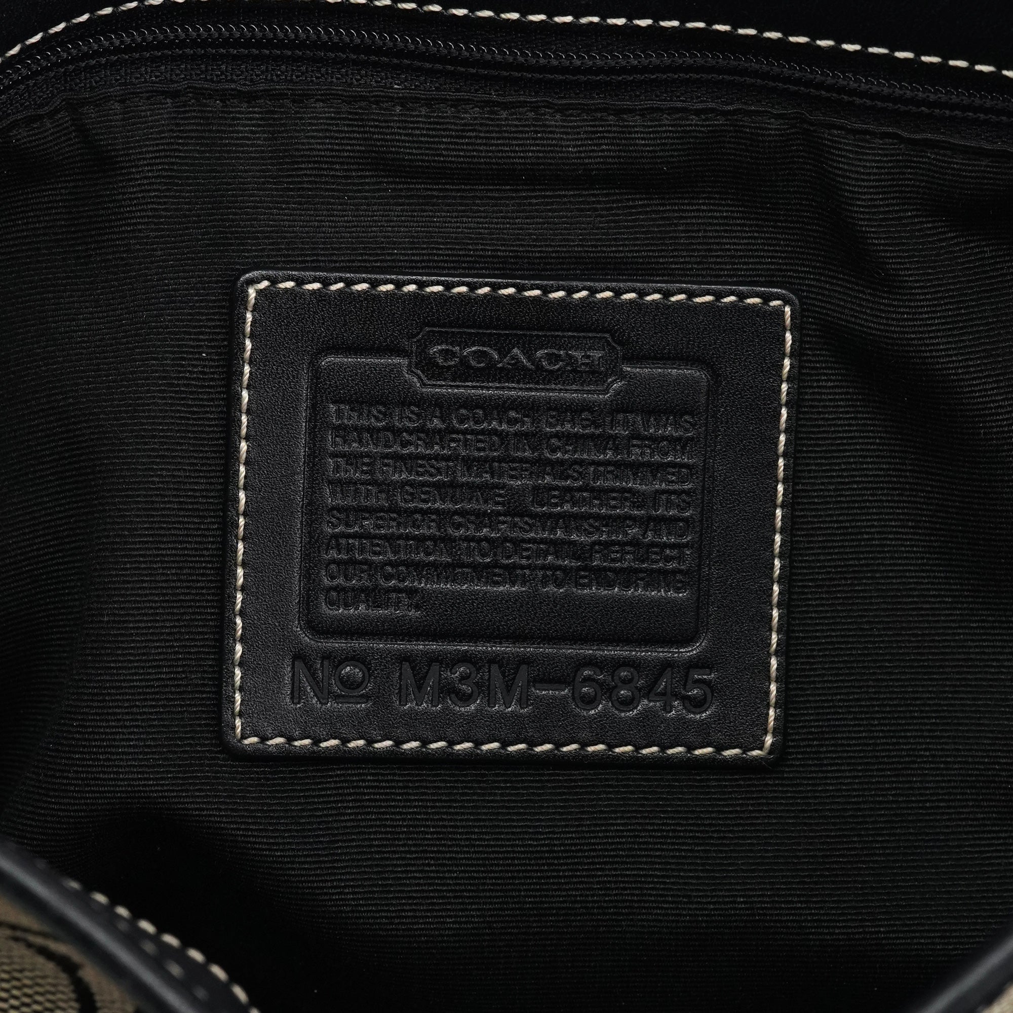 6845 Grey Black Signature Soft Clip Shoulder Bag